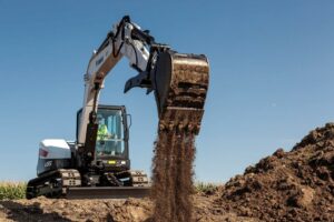Specification Highlights - Bobcat E85 Compact Excavator Rental